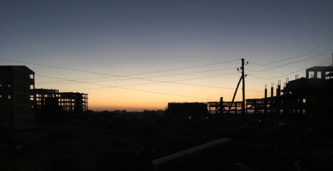 Von der Sonne geweckt